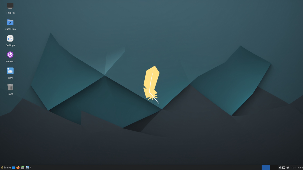 Linux Lite desktop overview